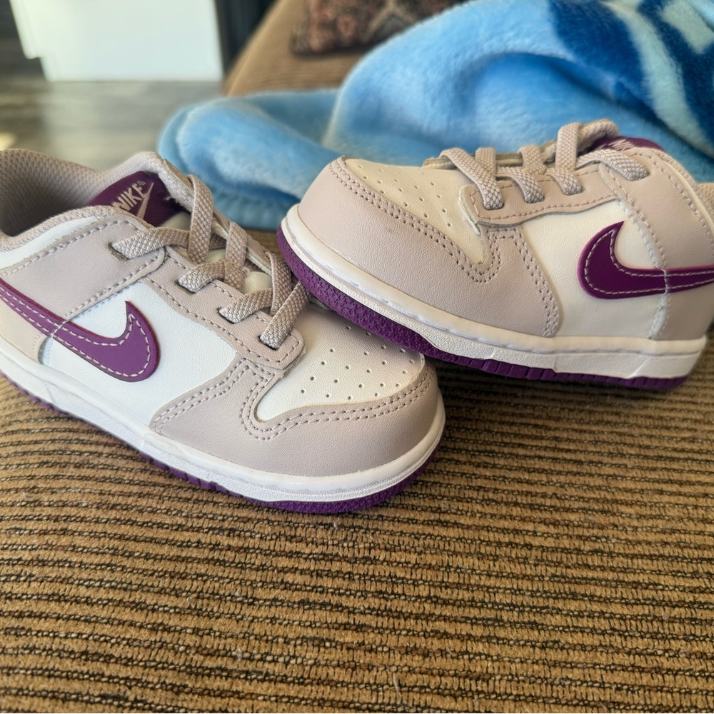 COPY - Toddler Nike dunks